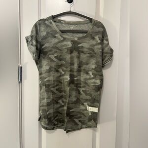 NWT Ana Womens Camo Print Women's Top